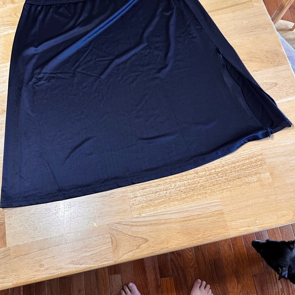 Vanity Fair Classic Black Midi Skirt - Picture 1 of 4